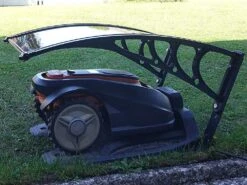 Abri Universel Pour Robot Tondeuse En Polycarbonate - Taille Médium -Entretien Du Jardin abri universel pour robot tondeuse en polycarbonate taille mdium abri universel pour robot tondeuse en matire polycarbonate 12826 0 1524219300 IMG 20180418 095733