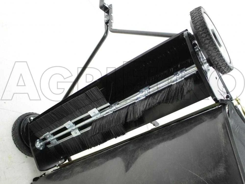 Balayeuse Remorquée Pour Tracteurs Tondeuses Autoportées (à Traction) - Balai Ramasseur 10 Balayeuse Remorquée Pour Tracteurs Tondeuses Autoportées (à Traction) - Balai Ramasseur – Image 10