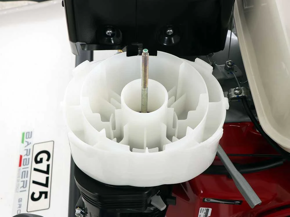 Barbieri G760 - Tondeuse Débroussailleuse Professionnelle à Marteaux - Honda GX200 12 Barbieri G760 - Tondeuse Débroussailleuse Professionnelle à Marteaux - Honda GX200 – Image 12