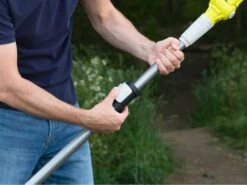 Échenilloir à Batterie RYOBI RY18PLA-0 - 18V - SANS BATTERIE NI CHARGEUR -Entretien Du Jardin chenilloir batterie ryobi ry18pla 0 18v sans batterie ni chargeur points forts 30061 2 1624613162 IMG 60d5a12ae97d1