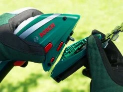 Cisaille à Batterie Pour Pelouse Bosch ISIO3 - Lame Gazon Et Lame Haies -Entretien Du Jardin cisaille batterie pour pelouse bosch isio3 lame gazon et lame haies caractristiques principales 30008 2 1624279026 IMG 60d087f23b5ed