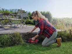 Cisaille à Batterie Pour Pelouse Einhell GE-CG 18/100 Li - Kit Avec Batterie 18V/2.5 Ah Et Chargeur -Entretien Du Jardin cisaille batterie pour pelouse einhell ge cg 18 100 li kit avec batterie 18v 2 5 ah et chargeur cisaille batterie einhell ge cg 18 100 li 29822 1 1623658528 IMG 60c71020ca1ff