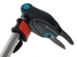 Coupe-branches Gardena StarCut 160 Plus - Sécateur Sur Perche De 160cm - Ø 32mm -Entretien Du Jardin coupe branches gardena starcut 160 plus scateur sur perche de 160cm 32mm tte de coupe inclinable 12922 1 1523268575 IMG 0439