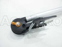 Coupe-branches Télescopique Professionnel Fiskars UP86 - Perche 240/400 Cm + Scie Manuelle 45 Cm - Ø 32mm -Entretien Du Jardin coupe branches tlescopique professionnel fiskars up86 perche 240 400 cm scie manuelle 45 cm 32mm tte de coupe inclinable avec scie de 450 mm 6506 1 1415706431 IMG 7098