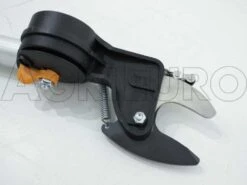 Coupe-branches Télescopique Professionnel Fiskars UP86 - Perche 240/400 Cm + Scie Manuelle 45 Cm - Ø 32mm -Entretien Du Jardin coupe branches tlescopique professionnel fiskars up86 perche 240 400 cm scie manuelle 45 cm 32mm tte de coupe inclinable avec scie de 450 mm 6506 1 1415706432 IMG 7097