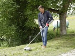 Débroussailleuse Coupe-bordures électrique IKRA IES 1000 C - Moteur De 1000 Watts -Entretien Du Jardin dbroussailleuse coupe bordures lectrique ikra ies 1000 c moteur de 1000 watts la dbroussailleuse lectrique ikra ies 1000 c 18691 6 1573824831 71FTYAJsFEL. AC SL1000