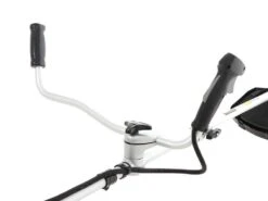 Débroussailleuse à Essence 4 Temps Blackstone BC4S 320 DH Avec Guidon à Double Poignée -Entretien Du Jardin dbroussailleuse essence 4 temps blackstone bc4s 320 dh avec guidon double poigne arbre de transmission et commandes 17006 24 1560246885 IMG 6723