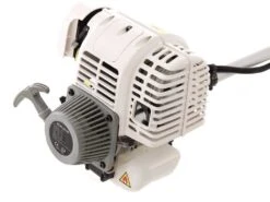 Débroussailleuse à Essence 4 Temps Blackstone BC4S 320 DH Avec Guidon à Double Poignée -Entretien Du Jardin dbroussailleuse essence 4 temps blackstone bc4s 320 dh avec guidon double poigne le moteur blackstone 17006 23 1560246396 IMG 6873