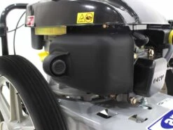 Débroussailleuse Manuelle à Roue Ama DC565. Moteur à Essence 160 Cm3. -Entretien Du Jardin dbroussailleuse manuelle roue ama dc565 moteur essence 160 cm3 moteur de 160 cm3 11717 1 1510917656 IMG 2050