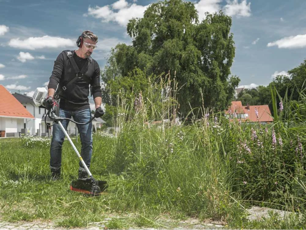 Débroussailleuse Thermique AL-KO BC 400 B - 40 Cm3 - 2 Temps - Double Poignée 3 Débroussailleuse Thermique AL-KO BC 400 B - 40 Cm3 - 2 Temps - Double Poignée – Image 3