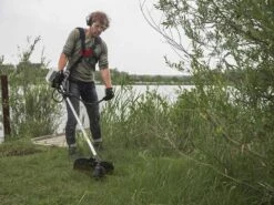 Débroussailleuse Thermique AL-KO BC 500 B - 50cm3 - 2 Temps - Double Poignée -Entretien Du Jardin dbroussailleuse thermique al ko bc 500 b 50cm3 2 temps double poigne dbroussailleuse thermique al ko bc 500 b 29917 0 1623852693 IMG 60ca0695ddf64