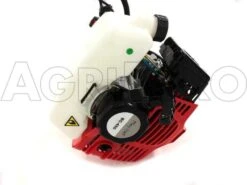 Débroussailleuse Thermique AMA Playcut BC 450 - 41,7cm3 - Poignée Circulaire, Fil Double -Entretien Du Jardin dbroussailleuse thermique ama playcut bc 450 41 7cm3 poigne circulaire fil double le moteur 10821 1 1499161228 IMG 9830