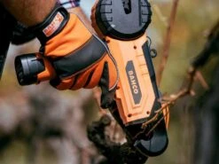 Lieuse Pour Vignoble électrique à Batterie Bahco BCL40IB- 2 Batteries Et Chargeur Inclus -Entretien Du Jardin lieuse pour vignoble lectrique batterie bahco bcl40ib 2 batteries et chargeur inclus lieuse pour vignes batterie bahco bcl40ib 28085 0 1617786454 IMG 606d76560d6a2