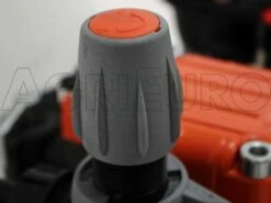 Moto-pompe Pour Chariot De Pulvérisation Comet MP 30 - Loncin G 200 F - 120 L -Entretien Du Jardin moto pompe pour chariot de pulvrisation comet mp 30 loncin g 200 f 120 l pompe comet mp 30 5342 2 1393500882 MP30 LONCIN G120 120lt 23