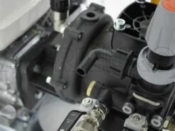 Motopompe De Pulvérisation Comet APS 41 Honda Gx 160 Sur Chariot Dal Degan Avec Réservoir 150 L -Entretien Du Jardin motopompe de pulvrisation comet aps 41 honda gx 160 sur chariot dal degan avec rservoir 150 l pompe comet aps 41 7137 2 1427806518 pompa aps41 gp160 n 02