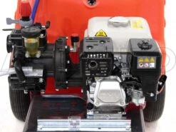 Motopompe De Pulvérisation Comet APS 41 Honda Gx 160 Sur Chariot Dal Degan Avec Réservoir 150 L -Entretien Du Jardin motopompe de pulvrisation comet aps 41 honda gx 160 sur chariot dal degan avec rservoir 150 l pompe de pulvrisation sur chariot daldegan de 150 litres 10759 7 1497944328 IMG 8914