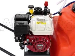 Motopompe De Pulvérisation Comet APS 41 Honda Gx 160 Sur Chariot Dal Degan Avec Réservoir 150 L -Entretien Du Jardin motopompe de pulvrisation comet aps 41 honda gx 160 sur chariot dal degan avec rservoir 150 l pompe de pulvrisation sur chariot daldegan de 150 litres 10759 7 1497944329 IMG 8915