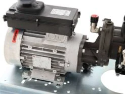 Motopompe De Pulvérisation électrique – Pompe Comet APS 41 – Moteur Monophasé 3 CV -Entretien Du Jardin motopompe de pulvrisation lectrique pompe comet aps 41 moteur monophas 3 cv pompe et moteur 3941 3 1583337166 IMG 8594