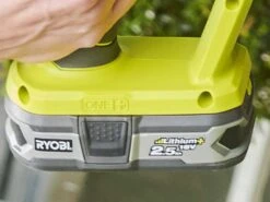 Nettoyeur De Sols à Batterie RYOBI RY18PCB-140 - 18V - 4Ah -Entretien Du Jardin nettoyeur de sols batterie ryobi ry18pcb 140 18v 4ah moteur lectrique et batterie 29343 14 1621593971 IMG 60a78f731aade