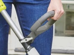 Nettoyeur De Sols à Batterie RYOBI RY18PCB-140 - 18V - 4Ah -Entretien Du Jardin nettoyeur de sols batterie ryobi ry18pcb 140 18v 4ah tte et perch 29343 15 1621593970 IMG 60a78f72b01cd