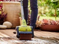 Nettoyeur De Sols à Batterie RYOBI RY18PCB-140 - 18V - 4Ah -Entretien Du Jardin nettoyeur de sols batterie ryobi ry18pcb 140 18v 4ah tte et perch 29343 15 1621593970 IMG 60a78f72cd83a