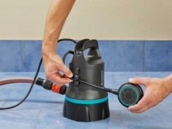 Pompe Immergée Pour Eaux Claires Gardena 9000 Art. 9030-20 -Entretien Du Jardin pompe immerge pour eaux claires gardena 9000 art 9030 20 pompe immersion gardena 9000 pour eaux claires 29185 1 1621332677 IMG 60a392c5370a0