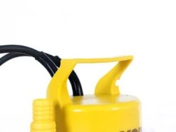 Pompe à Immersion électrique Pour Eaux Claires Lavor EDP-5000 - Electropompe De 350 W - 5000 L/h -Entretien Du Jardin pompe immersion lectrique pour eaux claires lavor edp 5000 electropompe de 350 w 5000 l h caractristiques techniques 12605 2 1520432686 IMG 5474