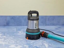 Pompe Submersible Pour Eaux Claires Gardena 17000 Aquasensor Art. 9036-20 -Entretien Du Jardin pompe submersible pour eaux claires gardena 17000 aquasensor art 9036 20 pompe d vacuation gardena 17000 aquasensor pour eaux claires 29355 1 1621603214 IMG 60a7b38e7c305