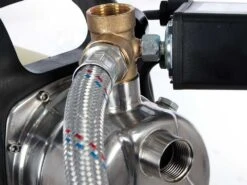 Pompe Surpresseur électrique Lavor EG-MS 3800 - Réservoir De Stabilisation De Pression Intégré -Entretien Du Jardin pompe surpresseur lectrique lavor eg ms 3800 rservoir de stabilisation de pression intgr caractristiques techniques 12637 2 1520871723 IMG 6070