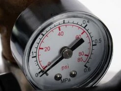 Pompe Surpresseur électrique Lavor EG-MS 3800 - Réservoir De Stabilisation De Pression Intégré -Entretien Du Jardin pompe surpresseur lectrique lavor eg ms 3800 rservoir de stabilisation de pression intgr pompe de jardin lectrique usage domestique lavor eg ms 3800 12637 0 1520871158 IMG 6060