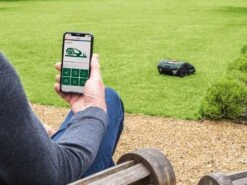 Robot Tondeuse Bosch Indego S+ 500 - Robot Tondeuse Avec Batterie Lithium 18 V -Entretien Du Jardin robot tondeuse bosch indego s 500 robot tondeuse avec batterie lithium 18 v l intelligence du robot bosch 44535 35 1696241260 IMG 651a966c3a723