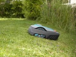 Robot Tondeuse Gardena SILENO City 250 - Tondeuse Robotisée Avec Fil Périmétrique -Entretien Du Jardin robot tondeuse gardena sileno city 250 tondeuse robotise avec fil primtrique robot tondeuse gardena sileno city 250 22826 0 1586242941 IMG 5e8c257dee923