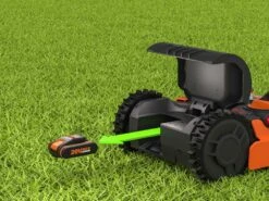 Robot Tondeuse Worx Landroid M WR142E Avec Périmètre - Coupe Latérale - Batterie Au Lithium -Entretien Du Jardin robot tondeuse worx landroid m wr142e avec primtre coupe latrale batterie au lithium le robot tondeuse landroid m wr142e 30459 0 1627564209 IMG 6102a8b1115d2