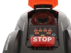 Robot Tondeuse Yard Force SA900B - Gestion Via APP - Bluetooth Intégré -Entretien Du Jardin robot tondeuse yard force sa900b gestion via app bluetooth intgr guidez et contrlez votre robot depuis votre tlphone portable 34529 33 1652349263 IMG 627cd94f849d0