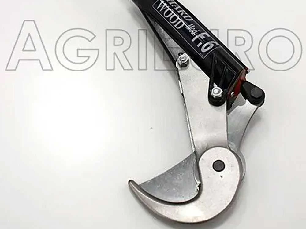 Sécateur Coupe-branches Pneumatique à Perche Fixe Campagnola F6 - Perche 2 M 8 Sécateur Coupe-branches Pneumatique à Perche Fixe Campagnola F6 - Perche 2 M – Image 8