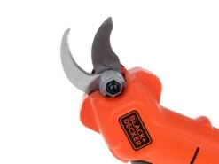 Sécateur De Taille à Batterie Black & Decker BCPP18D1-QW - Taille 25 Mm - Batterie De 18 V- 2.0 Ah -Entretien Du Jardin scateur de taille batterie black decker bcpp18d1 qw taille 25 mm batterie de 18 v 2 0 ah caractristiques principales 40572 13 1678784239 IMG 641036ef6af18