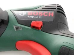 Scie à Coupe Droite NanoBlade Sur Batterie BOSCH EASY CUT 12 37 Scie à Coupe Droite NanoBlade Sur Batterie BOSCH EASY CUT 12 -Entretien Du Jardin scie coupe droite nanoblade sur batterie bosch easy cut 12 caractristique et batterie rechargeable 25040 2 1598879820 IMG 5f4cf84c1cd01
