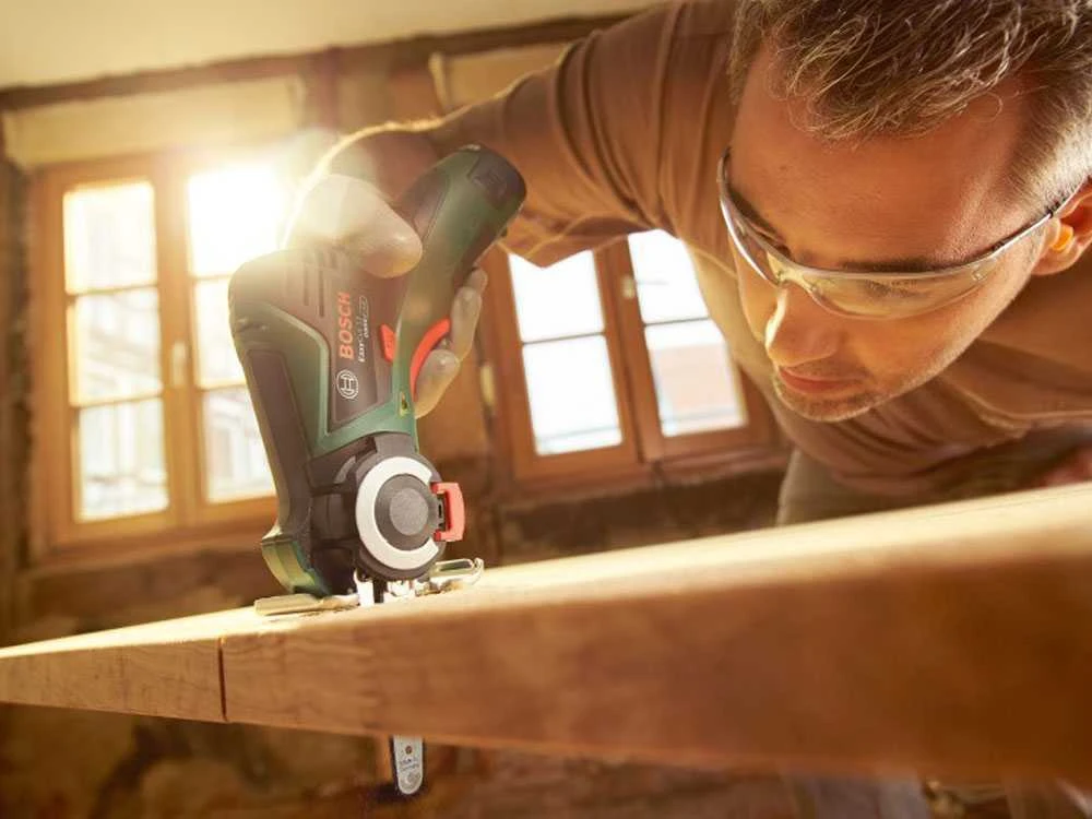 Scie à Coupe Droite NanoBlade Sur Batterie BOSCH EASY CUT 12 11 Scie à Coupe Droite NanoBlade Sur Batterie BOSCH EASY CUT 12 – Image 11