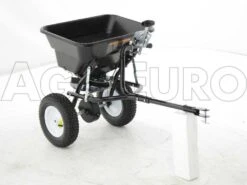 Semoir épandeur Geotech Tracté Pour Tracteurs Tondeuses -Entretien Du Jardin semoir pandeur geotech tract pour tracteurs tondeuses semoir pandeur 5945 0 1403794055 IMG 0434