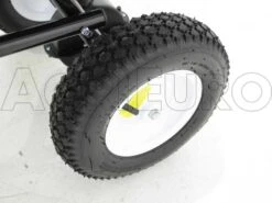 Semoir épandeur Geotech Tracté Pour Tracteurs Tondeuses -Entretien Du Jardin semoir pandeur geotech tract pour tracteurs tondeuses semoir pandeur 5945 0 1403794076 IMG 0445