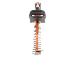 Taille-haie à Batterie Black & Decker BCHTS3625L1 - 36V 2,5 Ah - Lamier 55cm -Entretien Du Jardin taille haie batterie black decker bchts3625l1 36v 2 5 ah lamier 55cm taille haie batterie black decker bchts3625l1 avec lame de 55 cm 25145 5 1599470903 IMG 5f55fd374a659