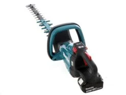 Taille-haie à Batterie Makita DUH601Z - Lamier De 60 Cm - Batterie Et Chargeur De Batterie Inclus -Entretien Du Jardin taille haie batterie makita duh601z lamier de 60 cm batterie et chargeur de batterie inclus taille haie batterie makita duh601z avec lamier de 61 cm 17642 0 1564988004 IMG 3608