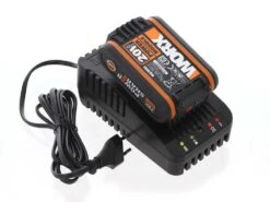 Taille-haie à Batterie Worx WG260E.9 - 20V De 2Ah - Lame 61 Cm - SANS BATTERIE NI CHARGEUR DE BATTERIE -Entretien Du Jardin taille haie batterie worx wg260e 9 20v de 2ah lame 61 cm sans batterie ni chargeur de batterie moteur lectrique et batterie 15781 7 1551804114 IMG 0224