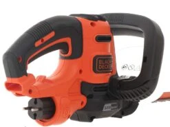 Taille-haie électrique Black & Decker BEHTS401-QS De 500 W Ave Lamier De 55 Cm -Entretien Du Jardin taille haie lectrique black decker behts401 qs de 500 w ave lamier de 55 cm moteur lectrique 17328 12 1562061827 IMG 0053
