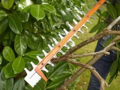 Taille-haie électrique Black & Decker BEHTS401-QS De 500 W Ave Lamier De 55 Cm -Entretien Du Jardin taille haie lectrique black decker behts401 qs de 500 w ave lamier de 55 cm taille haie lectrique black decker behts401 qs 17328 5 1565012416 BEHTS401 A7