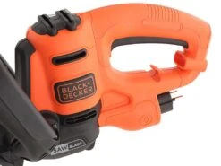 Taille-haie électrique Black & Decker BETHS301-QS De 500W Avec Lamier De 55 Cm -Entretien Du Jardin taille haie lectrique black decker beths301 qs de 500w avec lamier de 55 cm moteur lectrique 17323 12 1562060950 IMG 9945