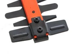 Taille-haie électrique Black & Decker GT7030-QS - 700W Avec Lamier De 70 Cm -Entretien Du Jardin taille haie lectrique black decker gt7030 qs 700w avec lamier de 70 cm lamier de 70 cm 17330 3 1562078715 IMG 0136