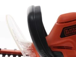 Taille-haie électrique Black & Decker GT7030-QS - 700W Avec Lamier De 70 Cm -Entretien Du Jardin taille haie lectrique black decker gt7030 qs 700w avec lamier de 70 cm moteur lectrique 17330 12 1562078715 IMG 9924