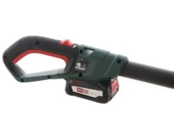 Taille-haie électrique Bosch UniversalHedgePole 18 Sur Perche Télescopique - 2,5 Ah -Entretien Du Jardin taille haie lectrique bosch universalhedgepole 18 sur perche tlescopique 2 5 ah le moteur 17397 1 1562338583 IMG 1064