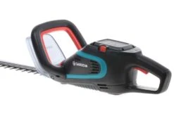 Taille-haie électrique Gardena PowerCut Li-40/60 - De 40 V/2.6 Ah Avec Lamier De 60 Cm -Entretien Du Jardin taille haie lectrique gardena powercut li 40 60 de 40 v 2 6 ah avec lamier de 60 cm moteur lectrique 16112 1 1554282746 IMG 9891